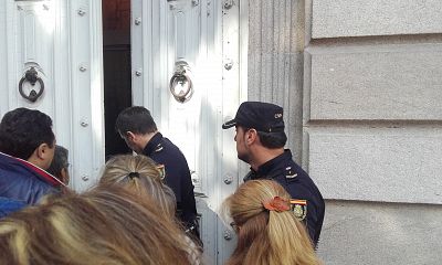 2016 06 16 ProtestaConvenioLimpezaDeputacionOurense06.jpg